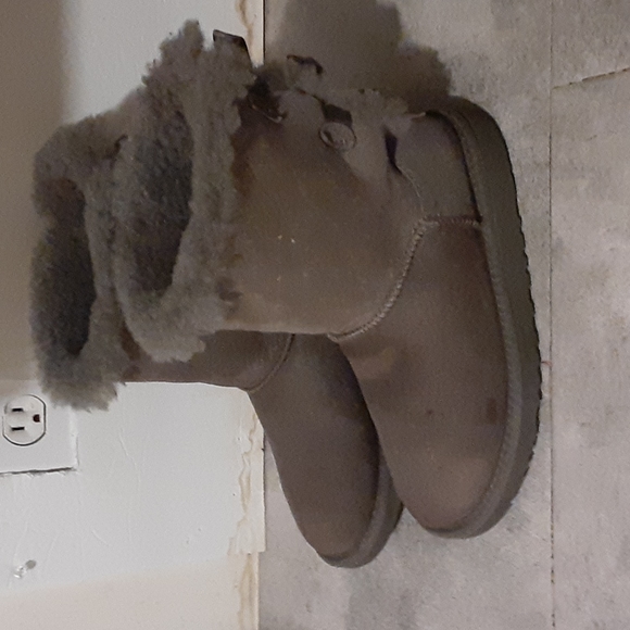 UGG  boots  size  3 de nina - Picture 1 of 6